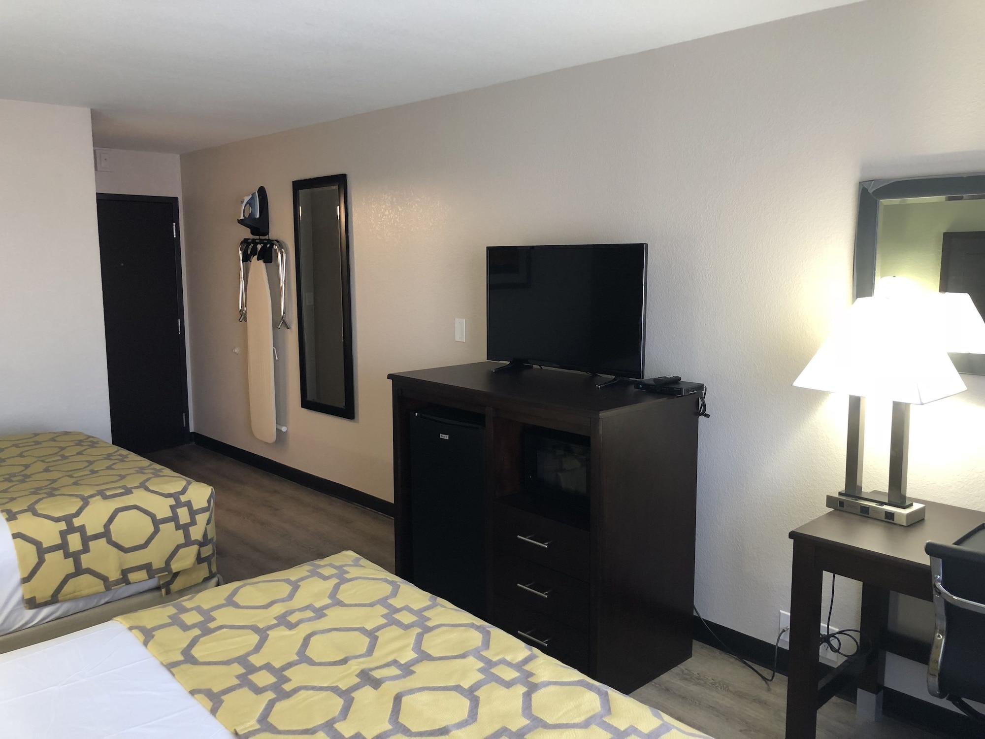 Baymont By Wyndham Phoenix I-10 Near 51St Ave Kültér fotó