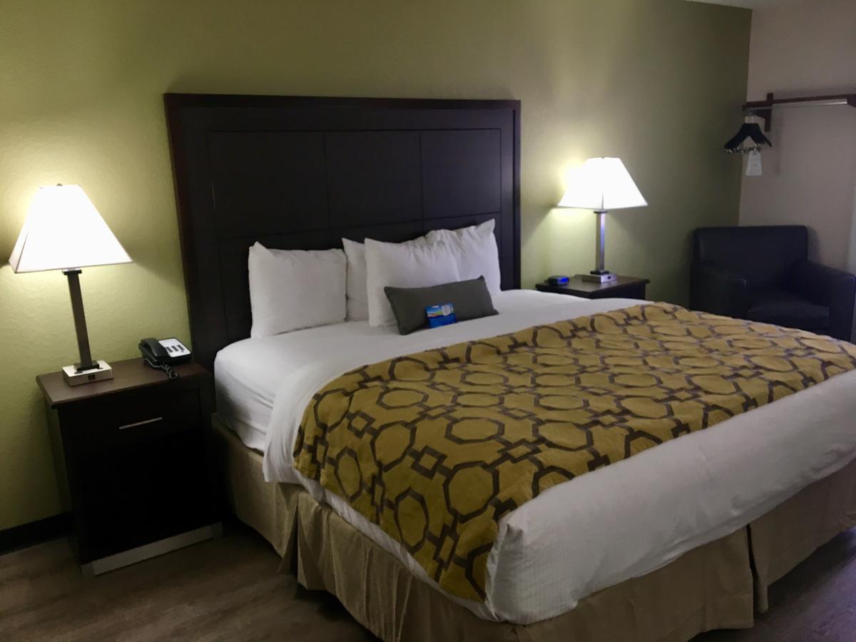 Baymont By Wyndham Phoenix I-10 Near 51St Ave Kültér fotó